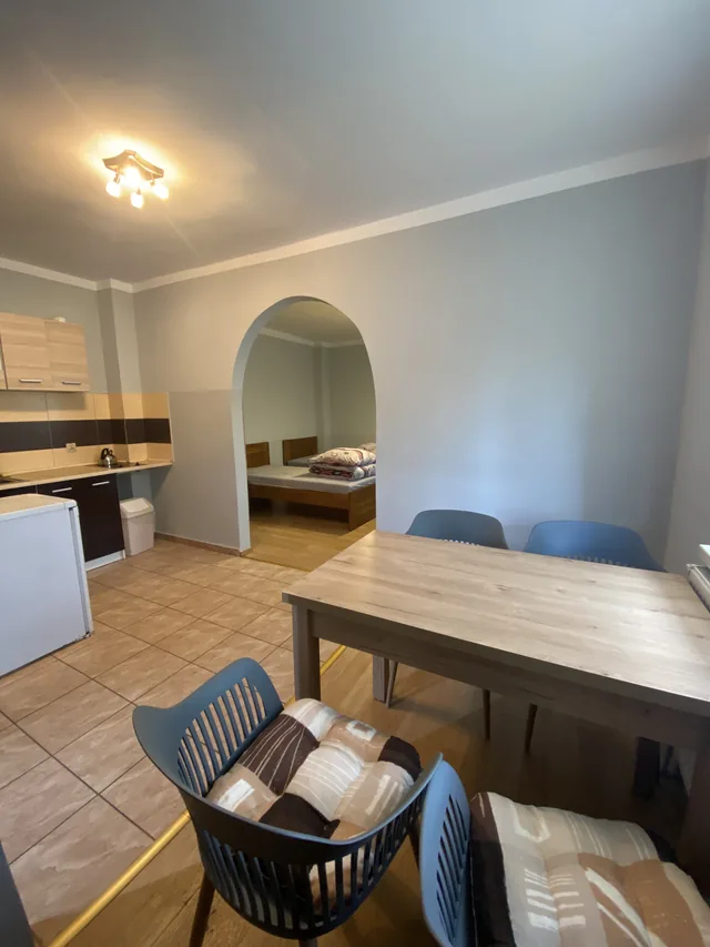 Apartament 3-osobowy 4